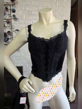 VICTORIA'S SECRET | Black Lace Velvet Bustier Camisole & Matching Thong